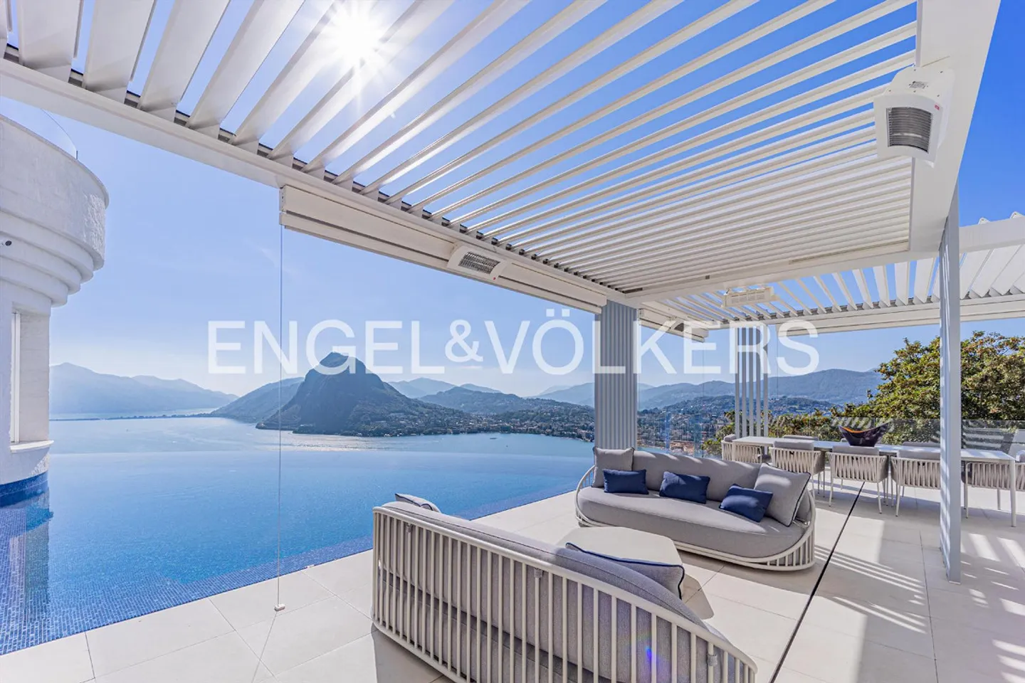 Residenza esclusiva con vista panoramica sul lago di Lugano - Foto 4 di 4