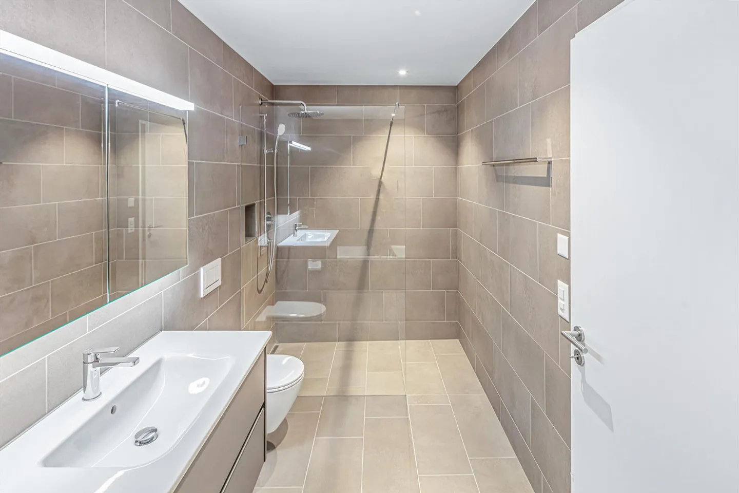 Modernes Wohnen mit Stil und Nachhaltigkeit - Foto 6 von 9