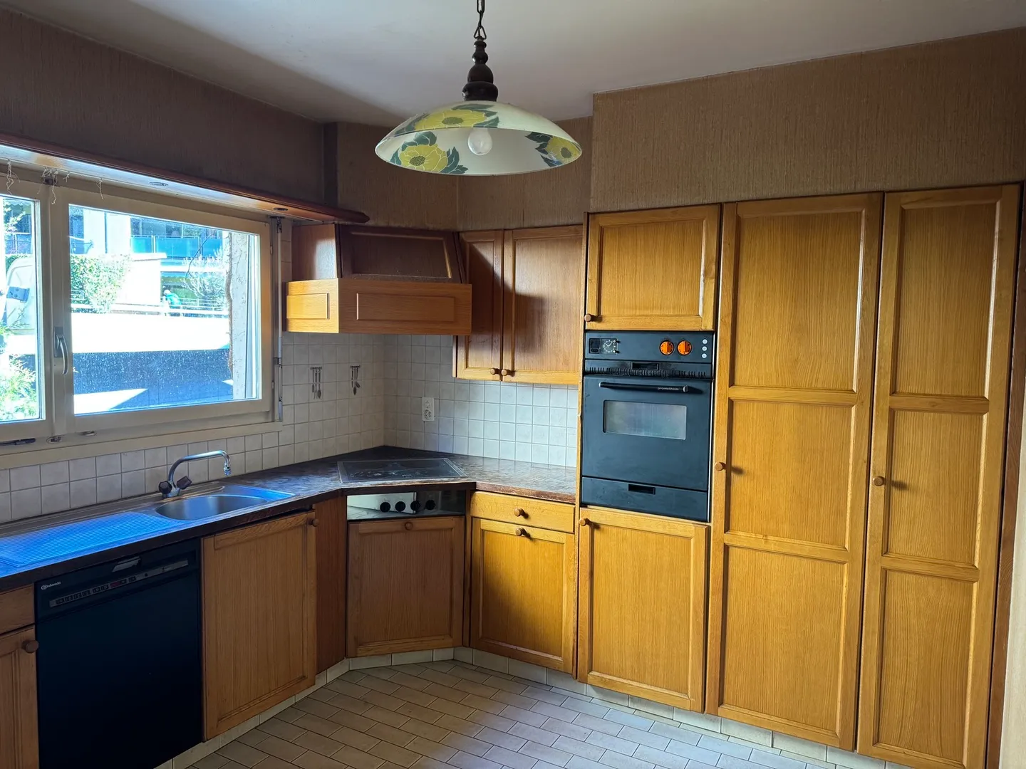 Villa for Renovation - Martigny - Ref. 10262595 - EXCLUSIVITY - Photo 4 of 13