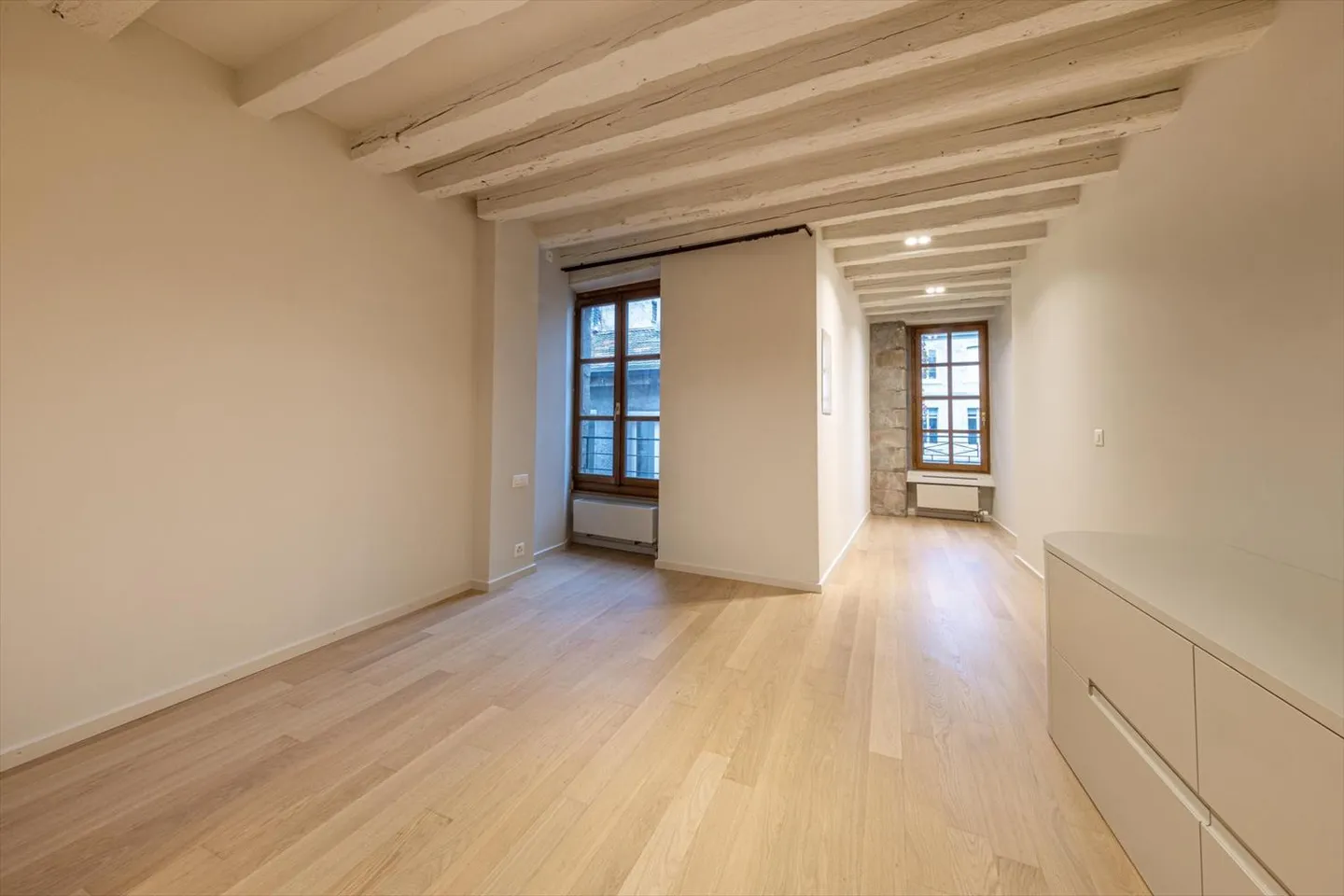 Appartement 6 pièces - Photo 6 sur 13