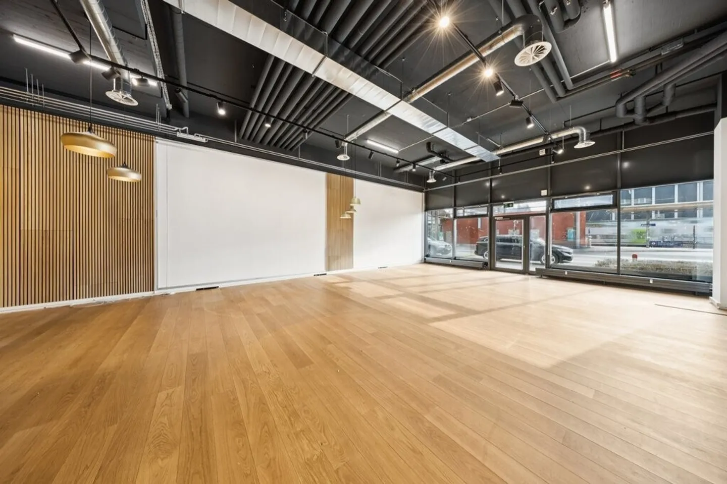 Espace commercial près de la gare de Zollikofen - Photo 2 sur 6