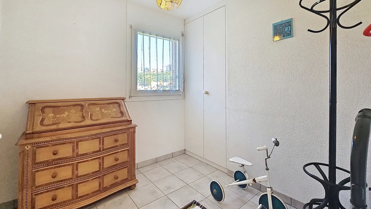 Individual Villa of 5.5 rooms in Corminboeuf / FR - Photo 14 of 23