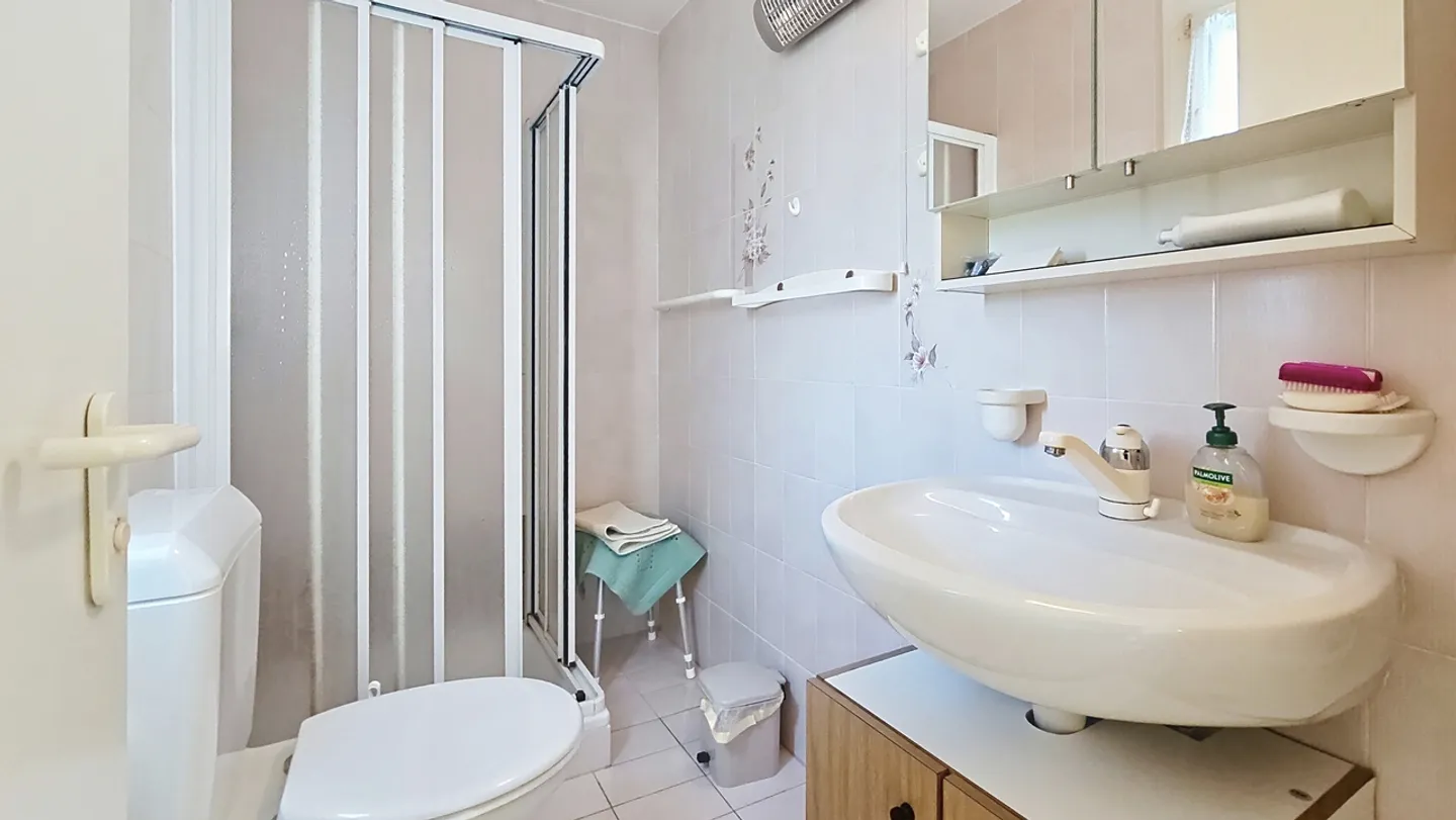 Individual Villa of 5.5 rooms in Corminboeuf / FR - Photo 15 of 23