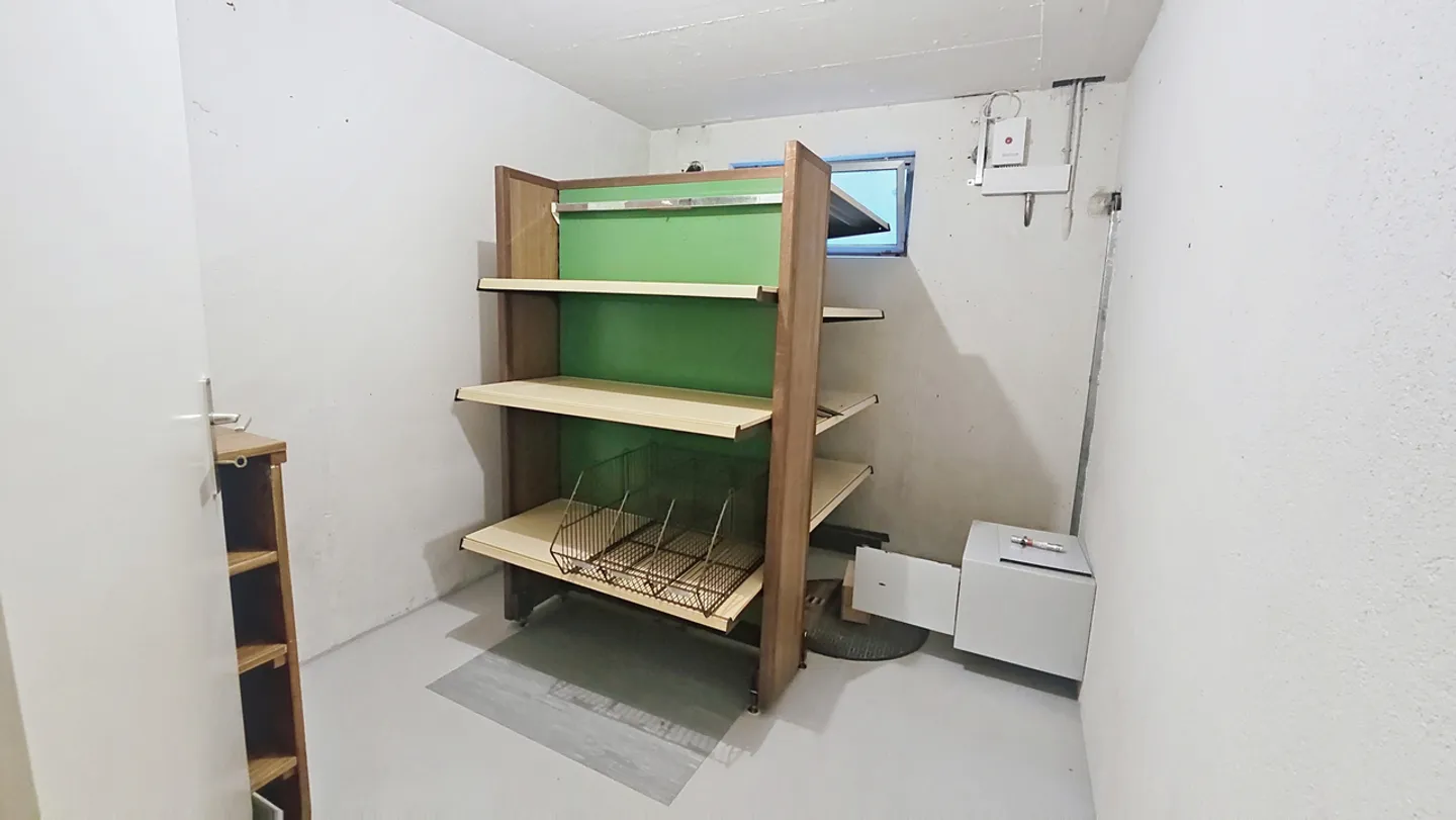 Individual Villa of 5.5 rooms in Corminboeuf / FR - Photo 22 of 23