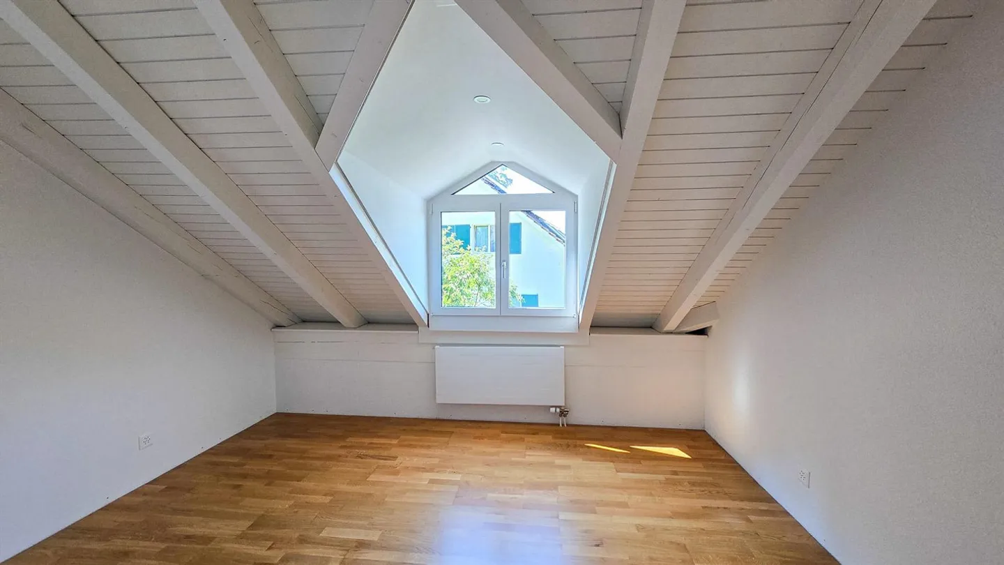 Charmantes Einfamilienhaus mit Garten - Foto 9 von 13