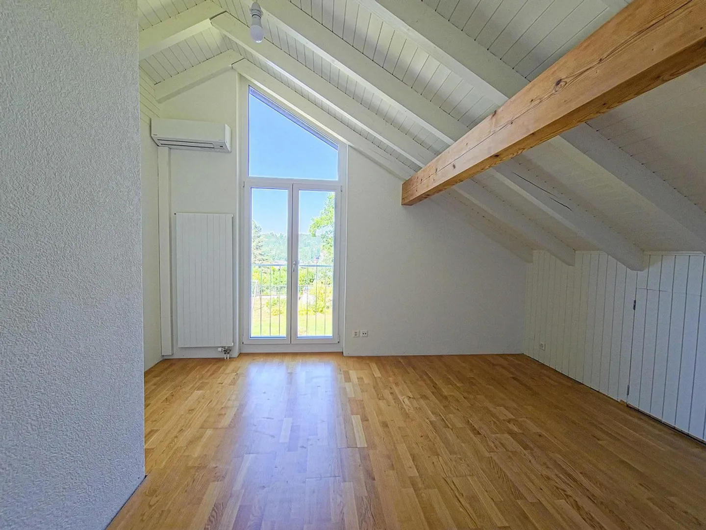Charmantes Einfamilienhaus mit Garten - Foto 8 von 13