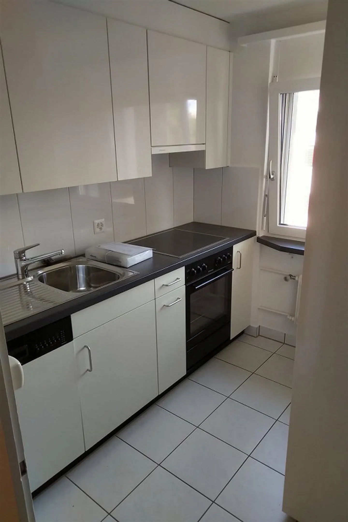 Offre exceptionnelle ! Central et confortable ! - Photo 2 sur 10