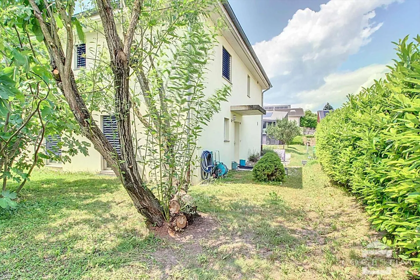 Villa 6,5 Zimmer - Foto 2 von 13