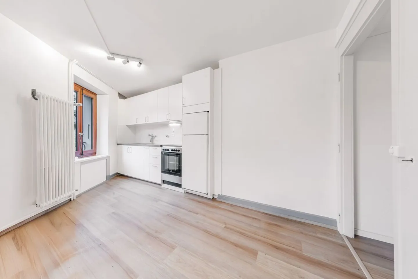 Mieteinnahmegebäude in Rolle - Foto 5 von 13