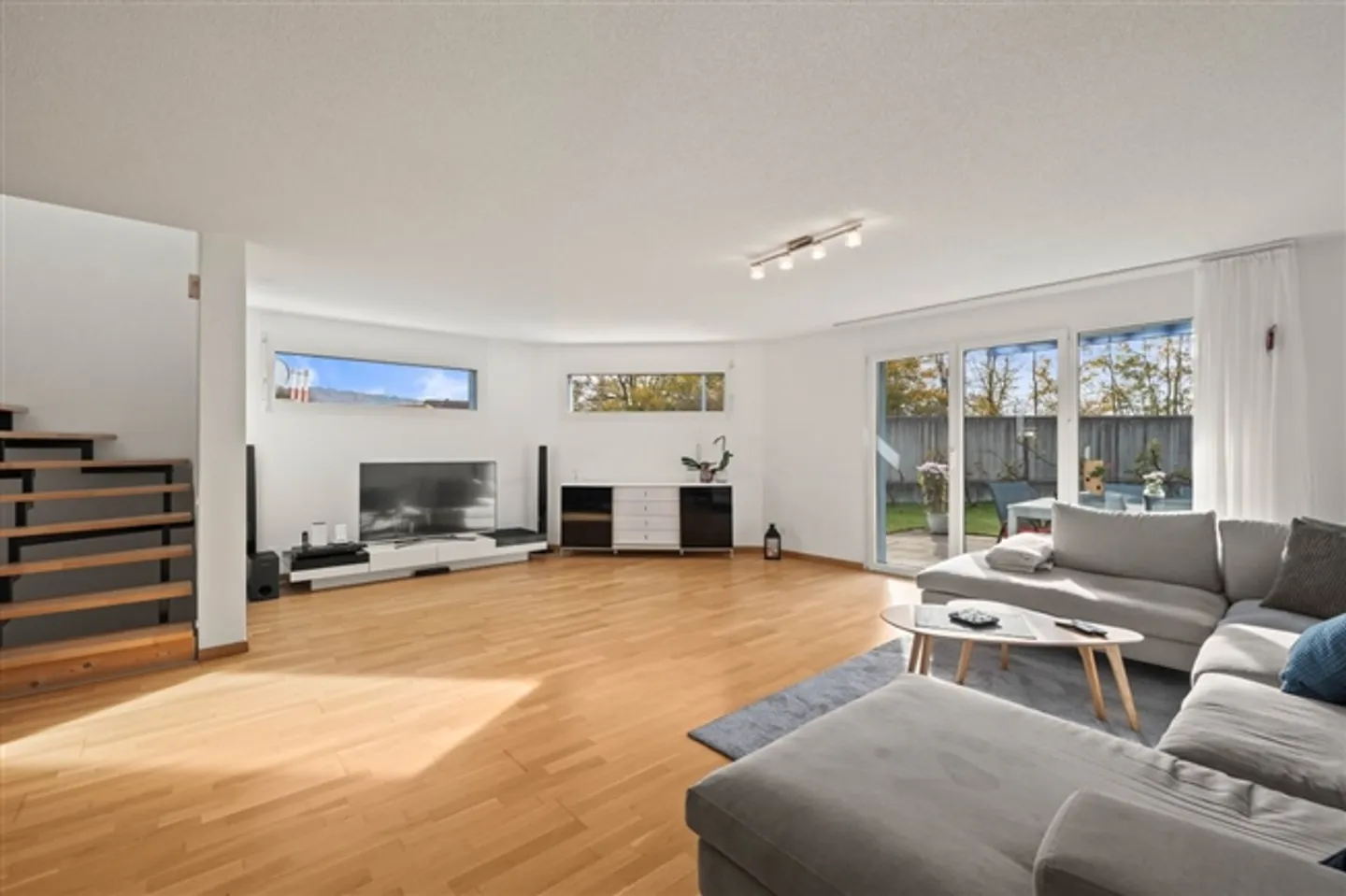 «5.5 Room single house» - Photo 5 of 8