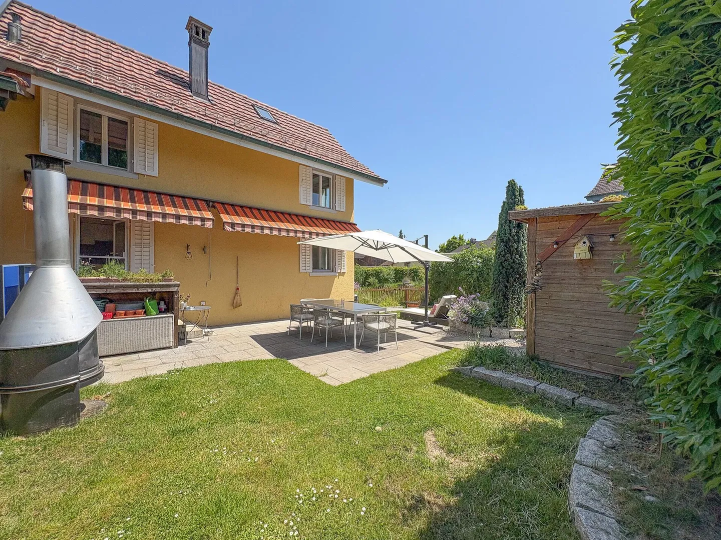 4.5-Room Semi-Detached House in Sunny Location - Photo 11 of 12