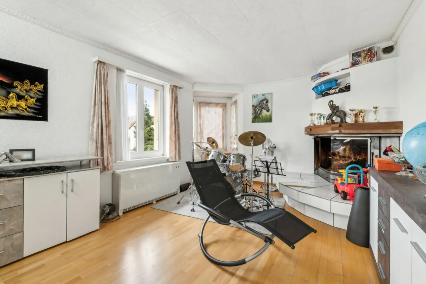 Edificio residenziale e commerciale di 6,5 locali con diverse possibilità di utilizzo - Foto 7 di 17