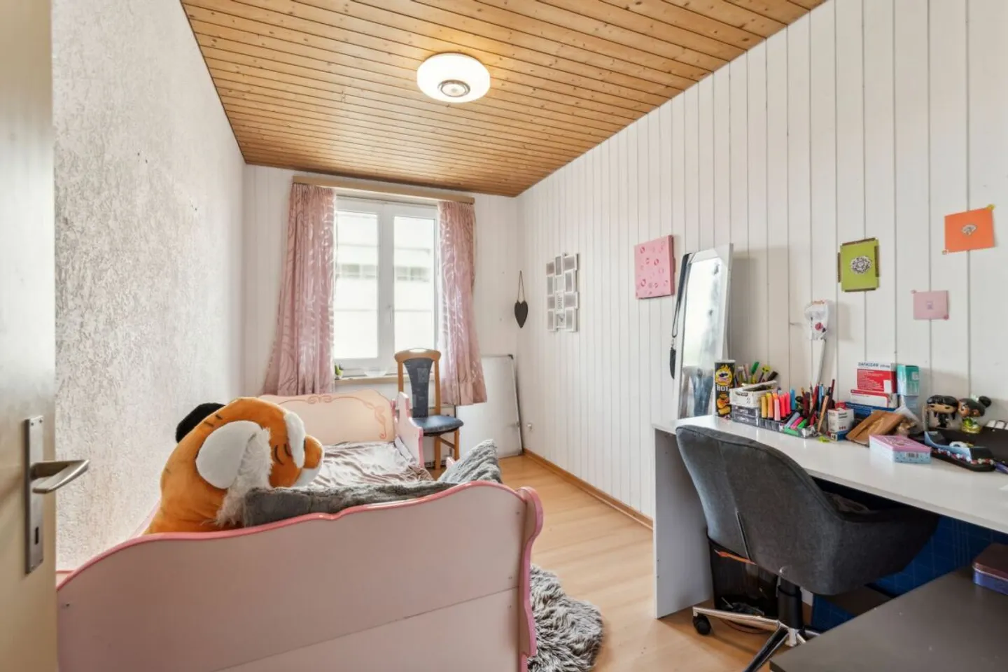 Edificio residenziale e commerciale di 6,5 locali con diverse possibilità di utilizzo - Foto 13 di 17