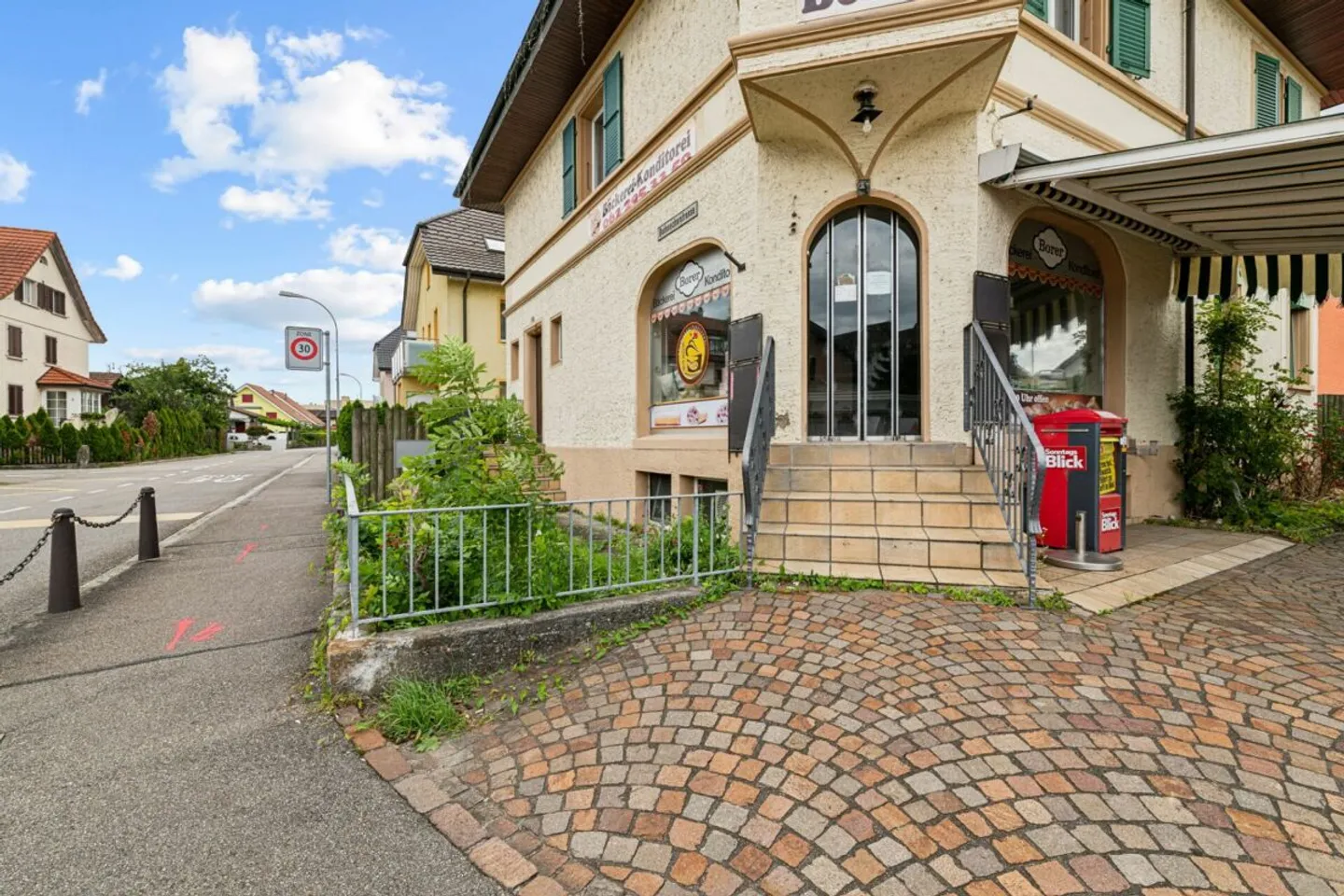 Edificio residenziale e commerciale di 6,5 locali con diverse possibilità di utilizzo - Foto 14 di 17