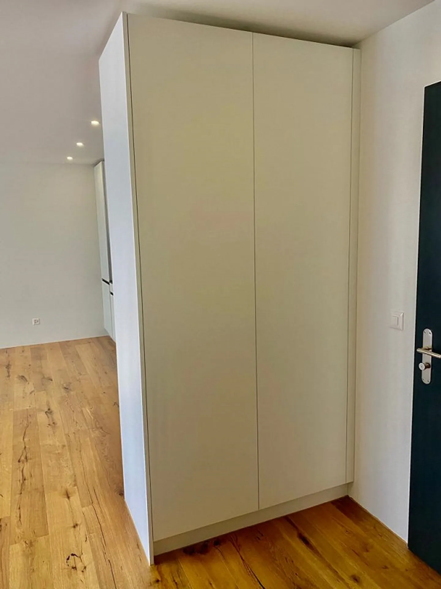 Exclusive 2.5-room apartment (1st floor) - Photo 8 of 11