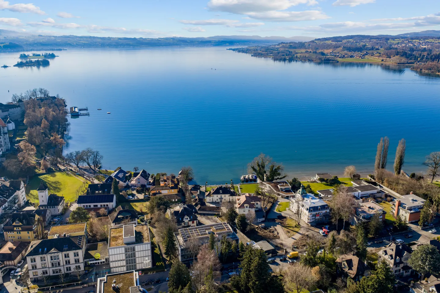 Luxury Villa with Lake View - Photo 1 of 4