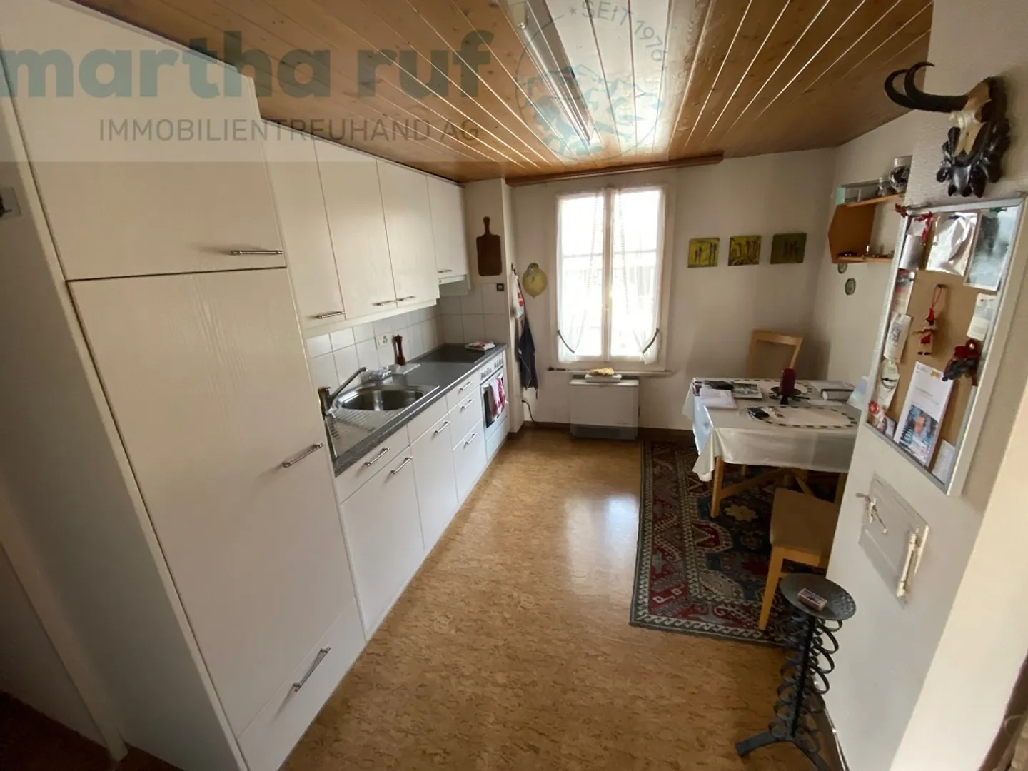 Multi-family house with three small apartments and large outdoor area - Photo 8 of 20