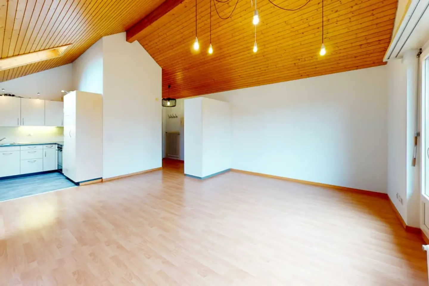 Appartamento mansardato di 2,5 stanze - Foto 2 di 9