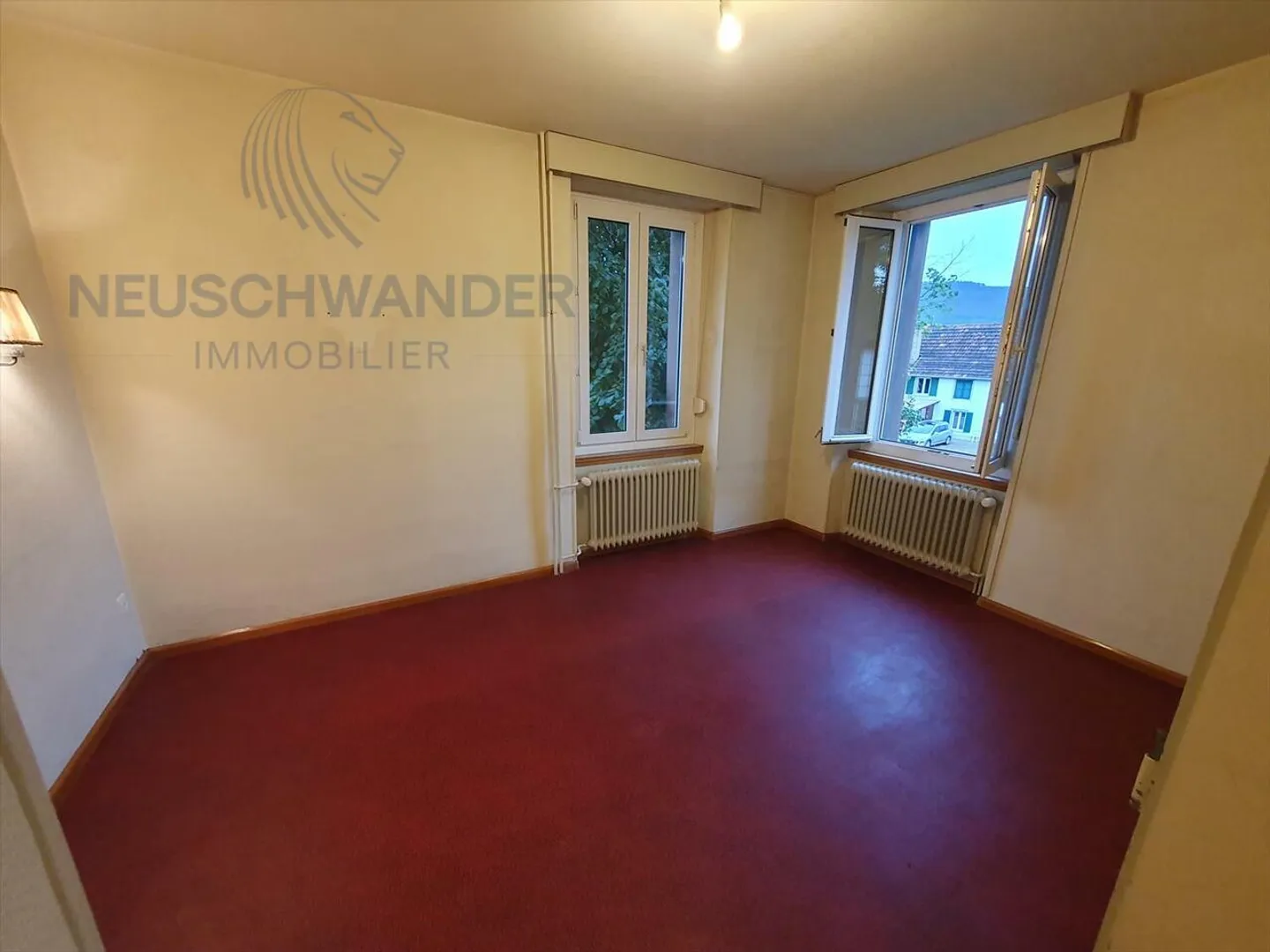 Piccola casa nella prateria da ristrutturare su un grande lotto - Foto 8 di 14