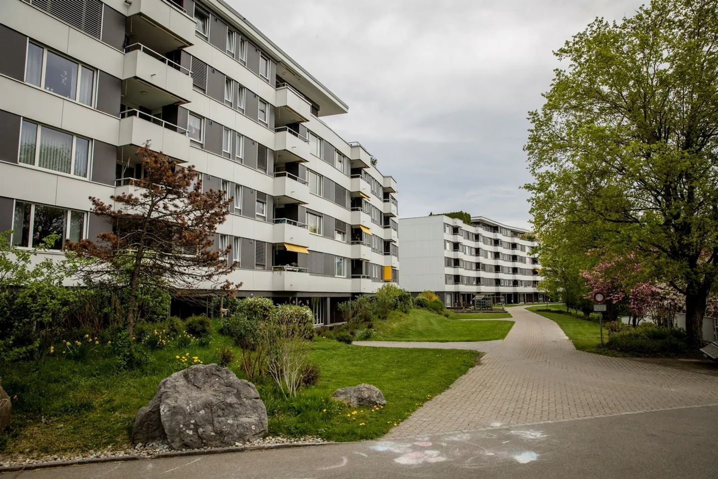 Geräumige Wohnung im Schlössli - Foto 1 von 7
