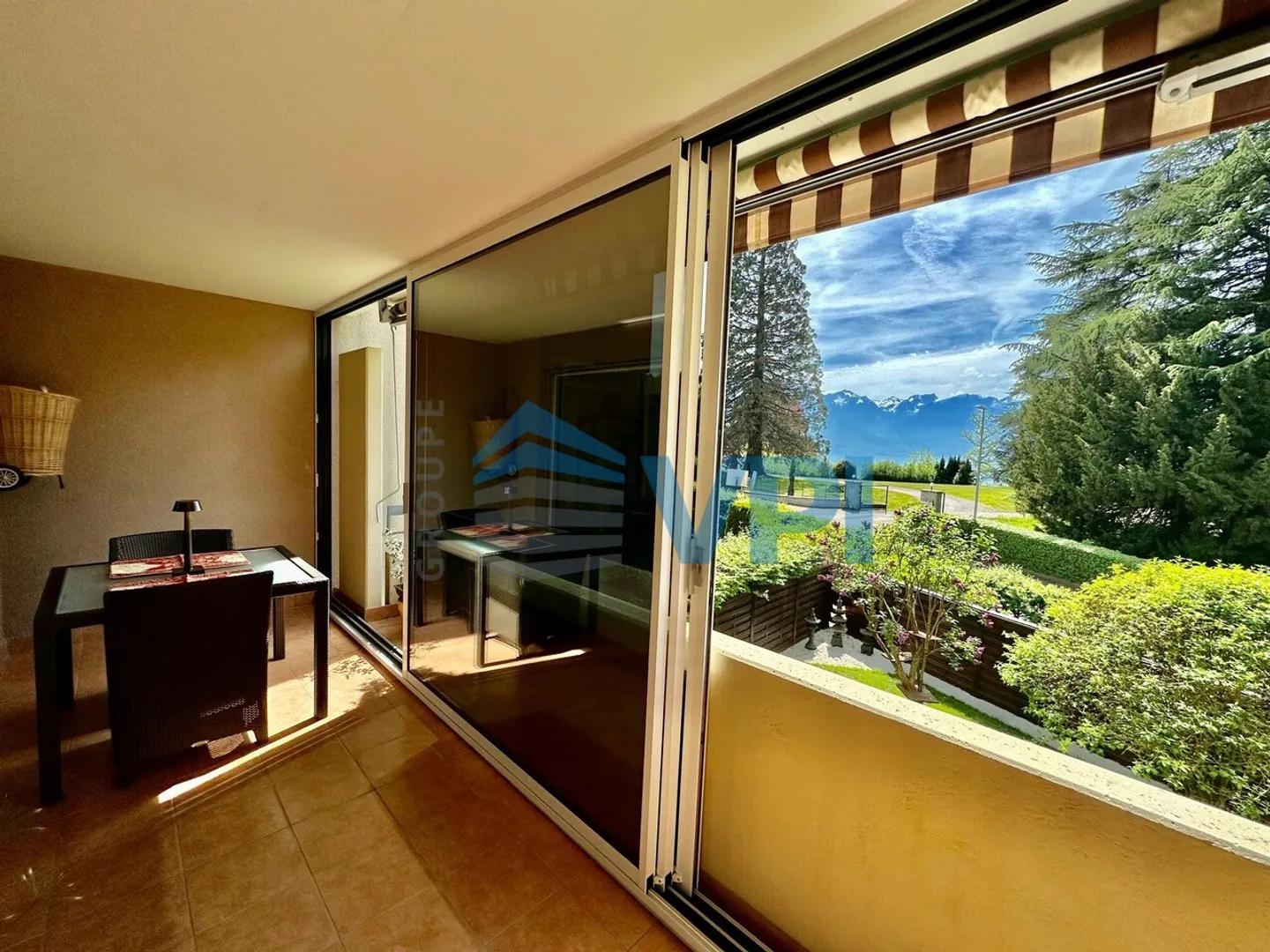 Brent - Appartamento con 2 camere e vista lago - Foto 8 di 11