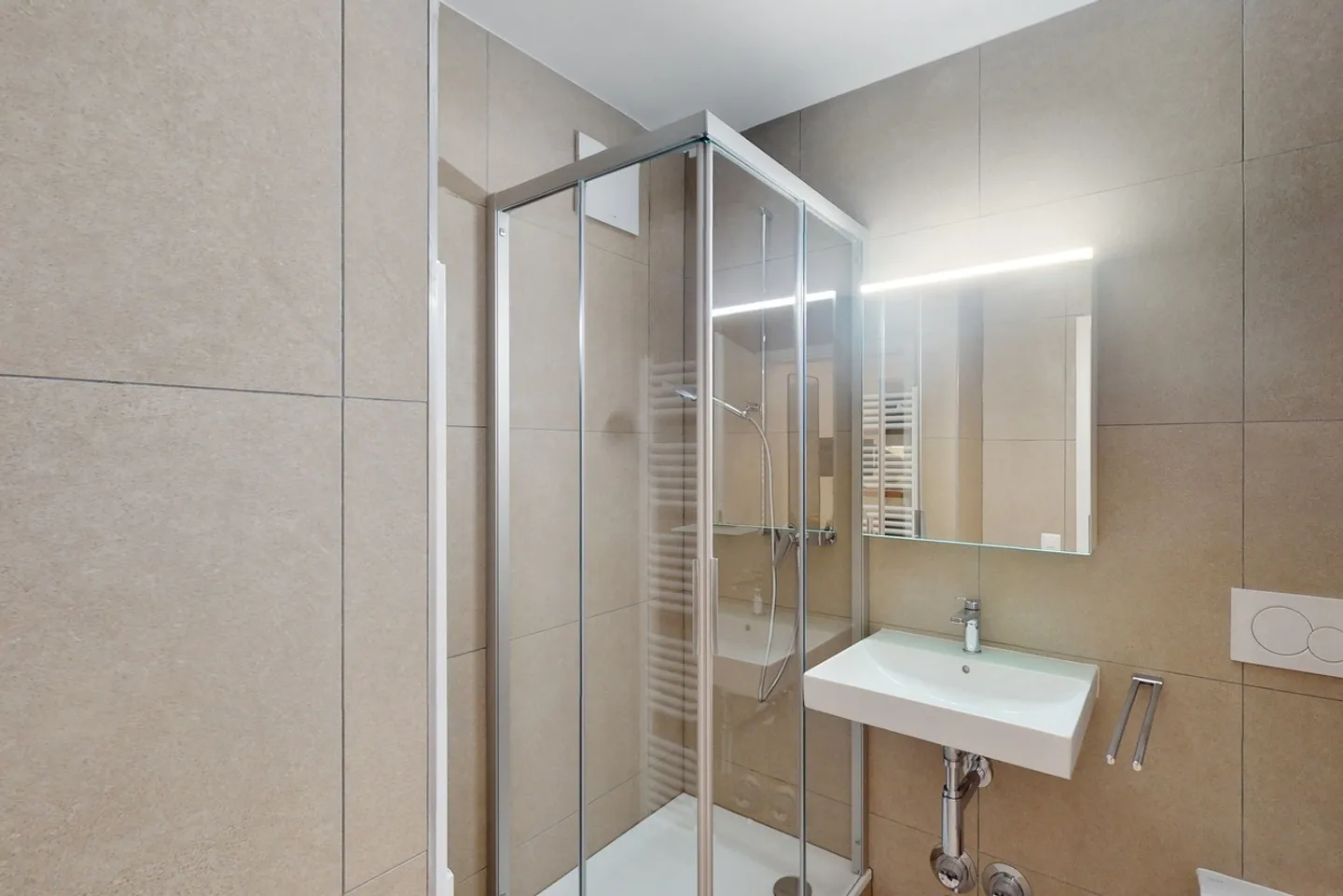 Furnished Second Residence in the Heart of Locarno - Photo 5 of 6