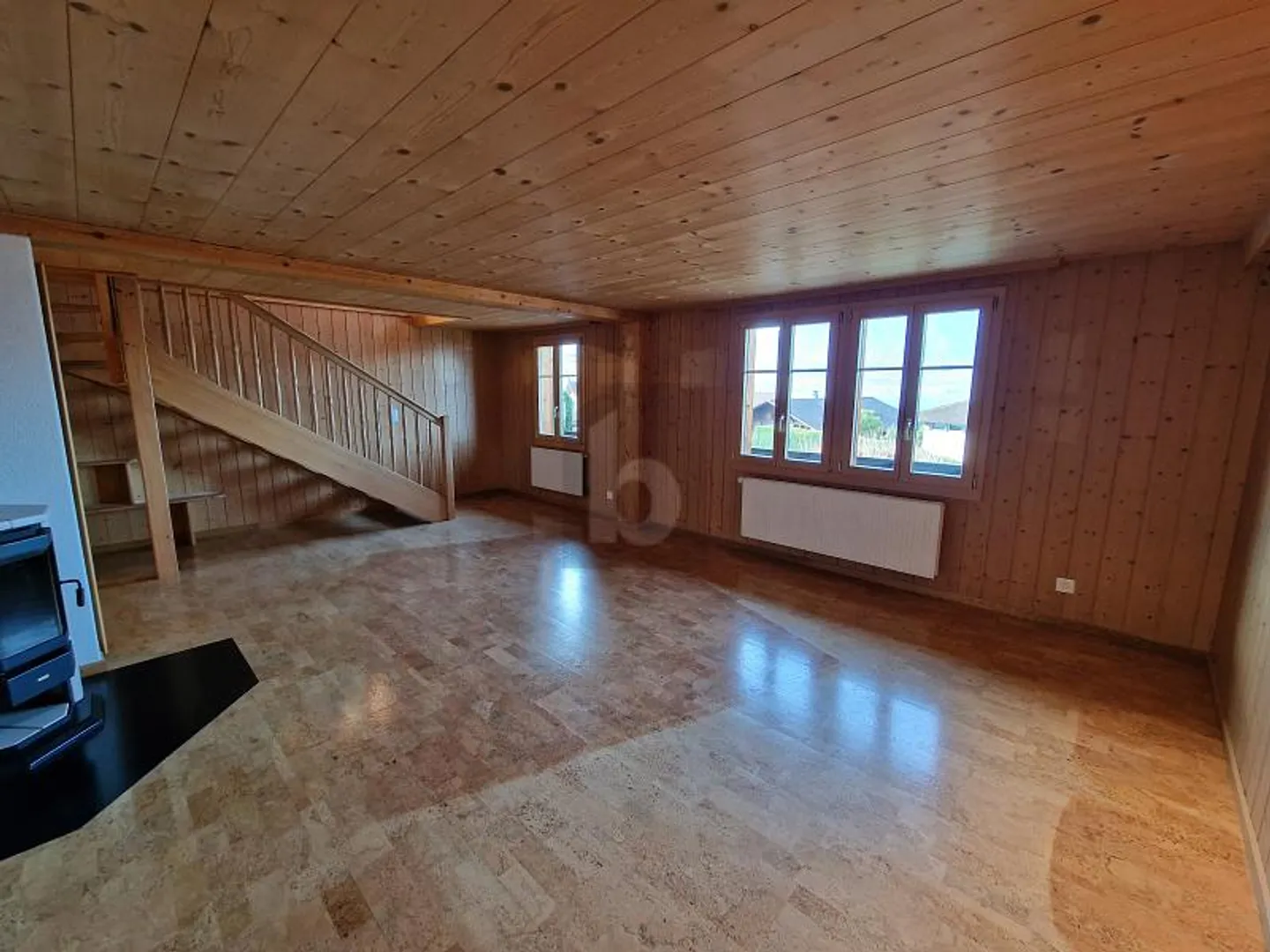 Semi-detached house for rent - Photo 1 of 6