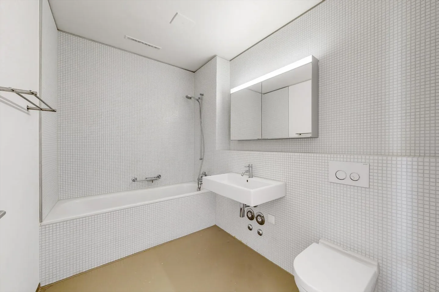 Modern and cozy apartment - Photo 7 of 10
