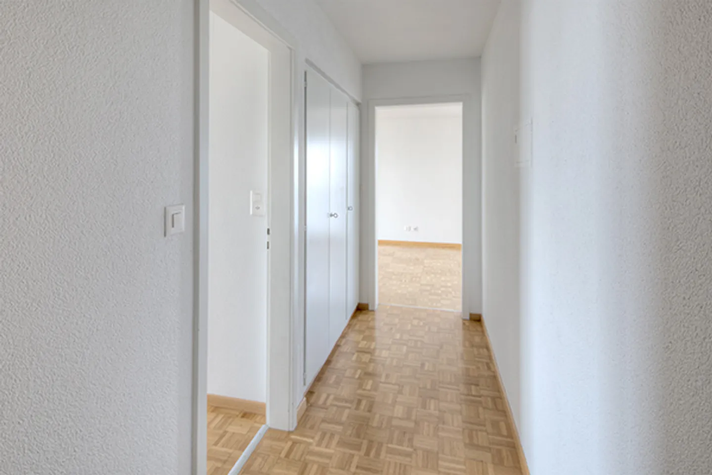 "This is where your apartment search ends!" - Photo 6 of 7