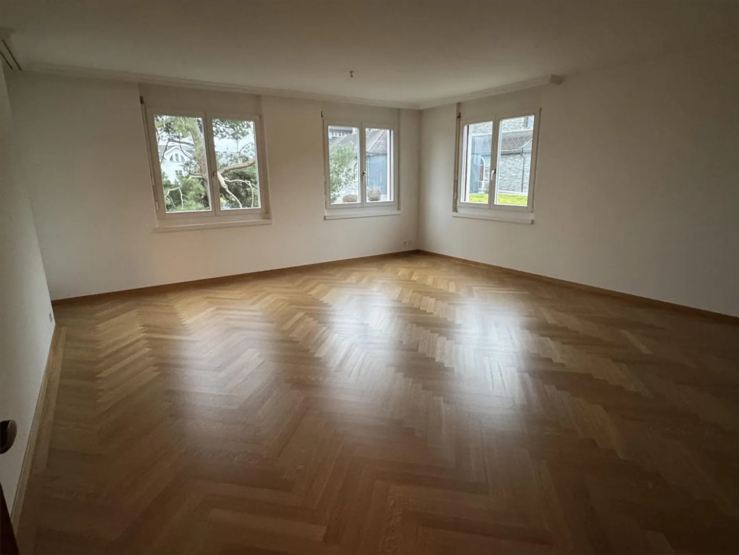 Appartamento esclusivo appena ristrutturato di 4,5 stanze con vista - Foto 9 di 16