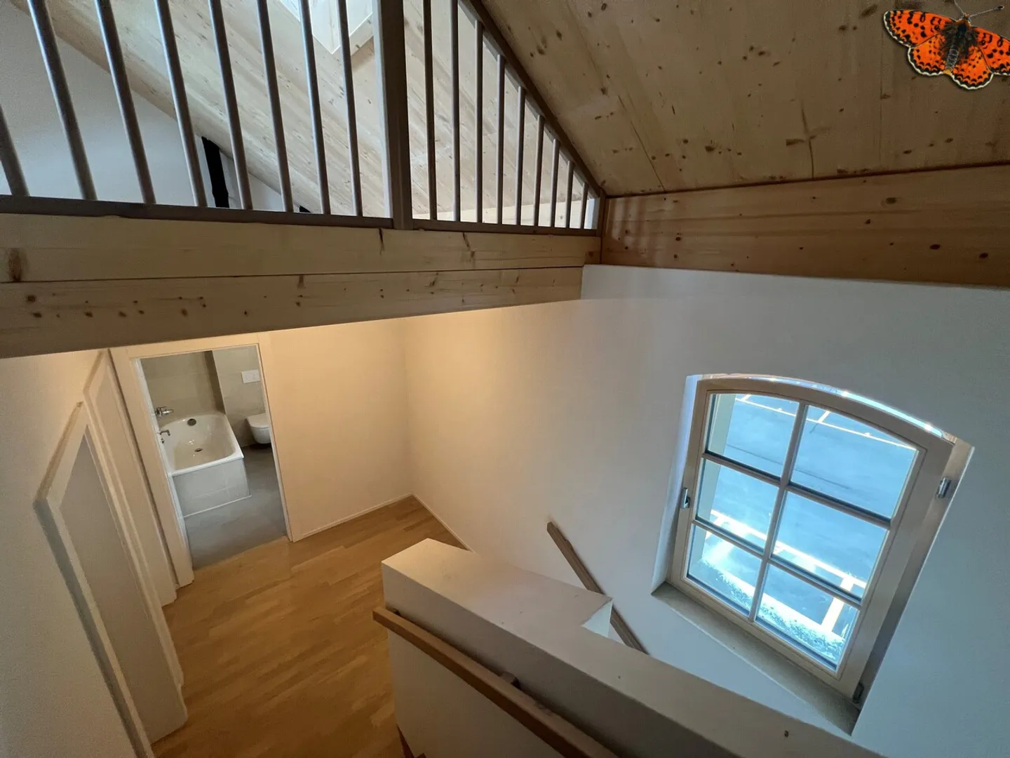 A SMALL HOUSE OVER THREE FLOORS IN ROMONT - 3 ½ ROOMS - Photo 15 of 18