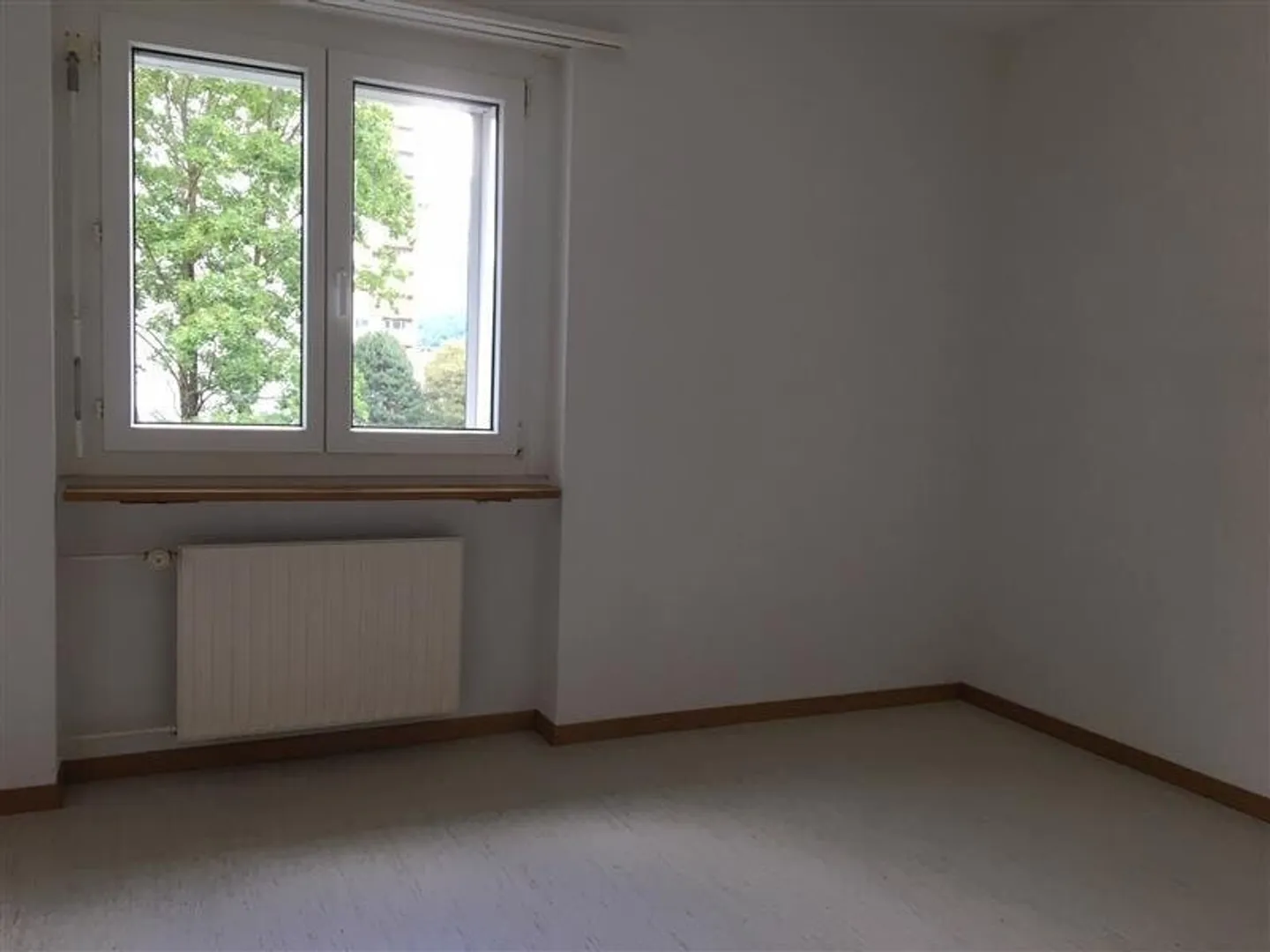 In a quiet residential area with sunny balcony - Photo 5 of 7