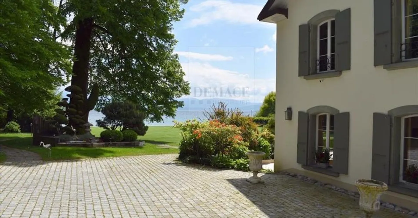 La costa vodese - Proprietà eccezionale - Direttamente sulla riva del lago - Foto 2 di 4