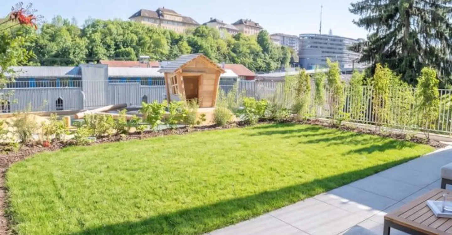 Appartement: Vie Urbaine Redéfinie - Photo 2 sur 12