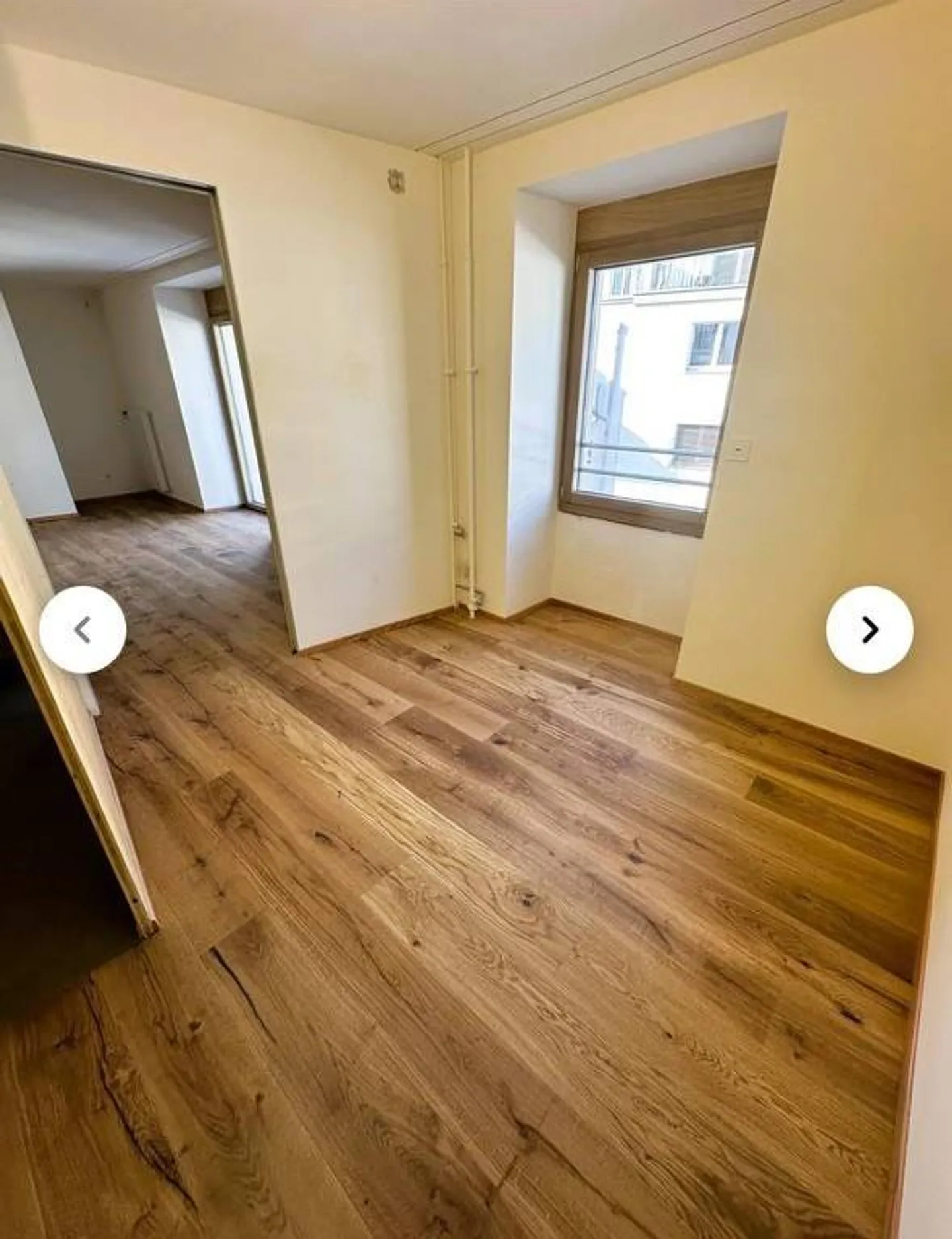 Moderne 1.5-Zimmer-Wohnung mit Balkon - Foto 2 von 6