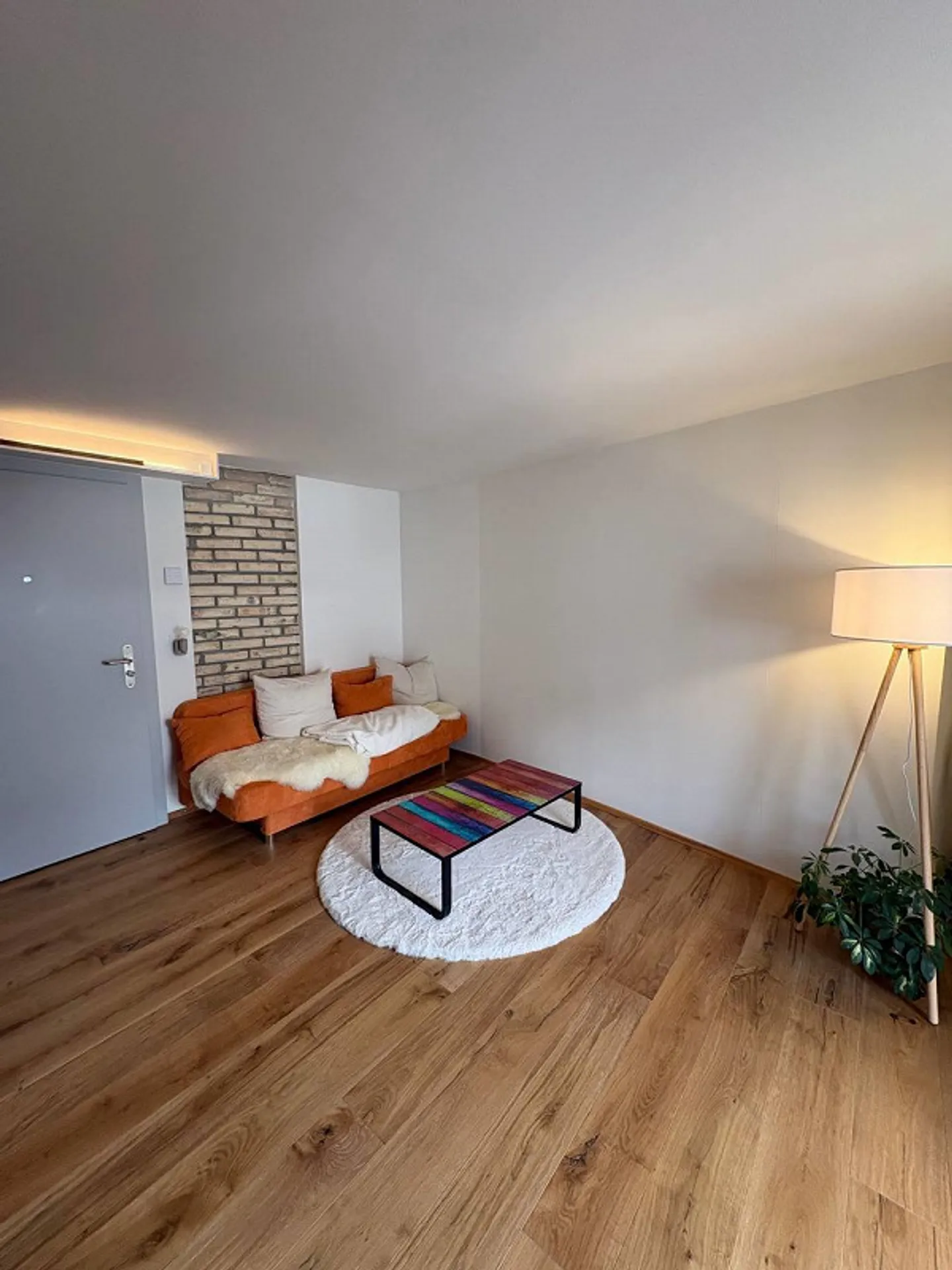 Moderne 1.5-Zimmer-Wohnung mit Balkon - Foto 4 von 6
