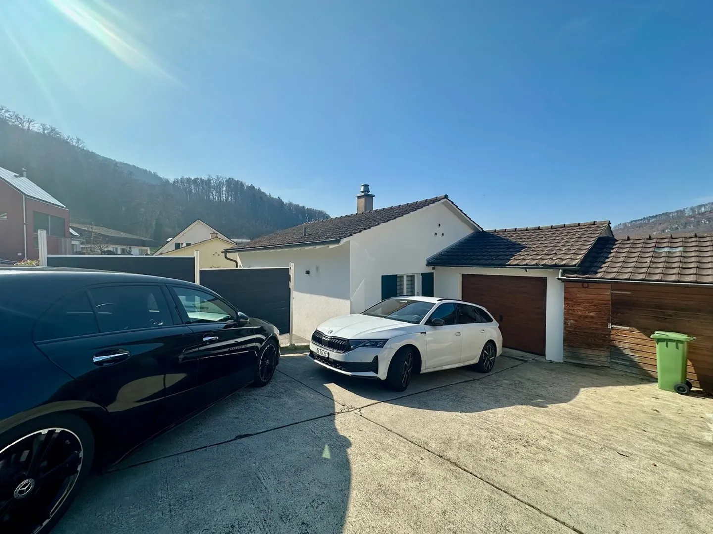 Casa unifamiliare indipendente in una posizione tranquilla con vista - Foto 6 di 13