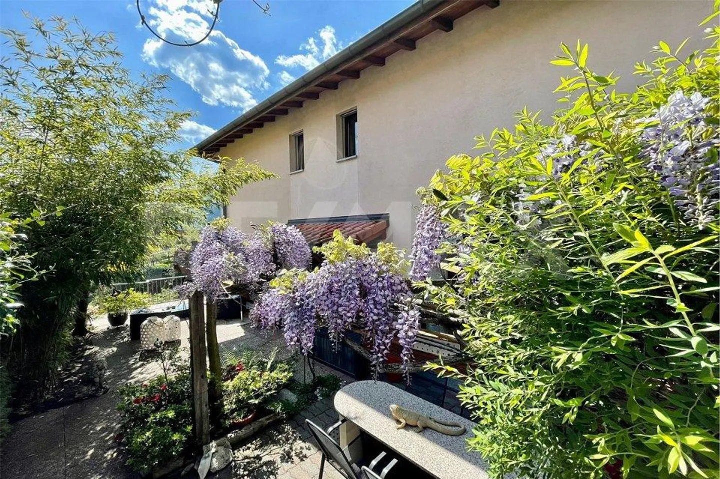 Bella villa di 5 ½ stanze con vista libera - Foto 12 di 13