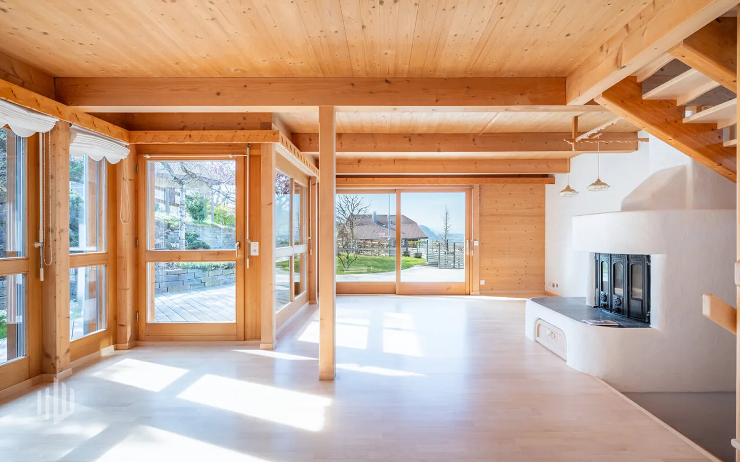 ImmoWyss - La tua casa spaziosa con vista sul lago e sulle montagne - Foto 2 di 13