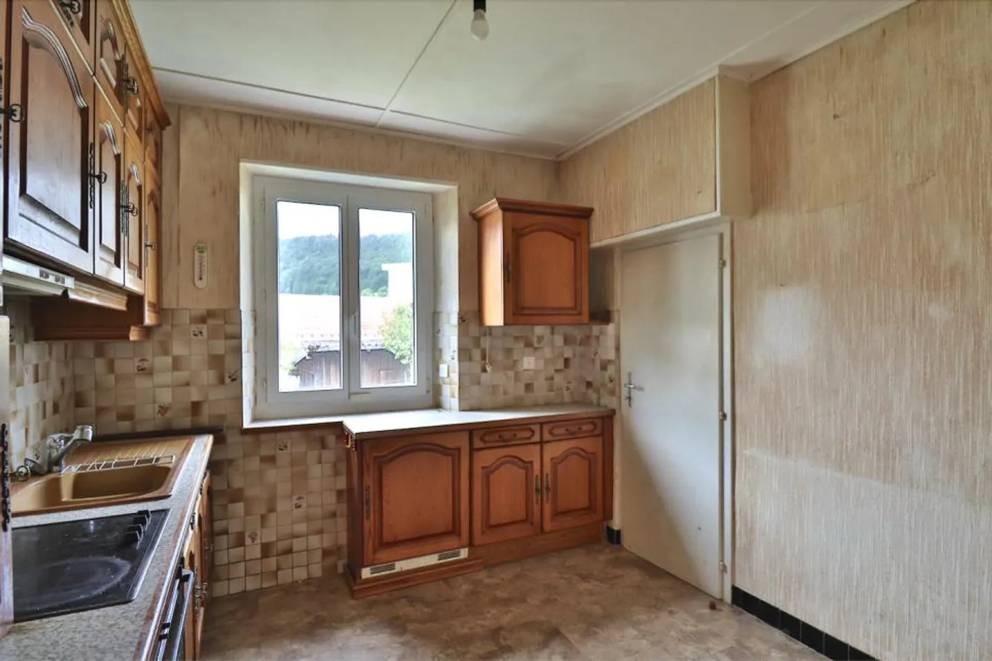 Charmantes Haus im Stadtzentrum zu renovieren - Foto 4 von 13