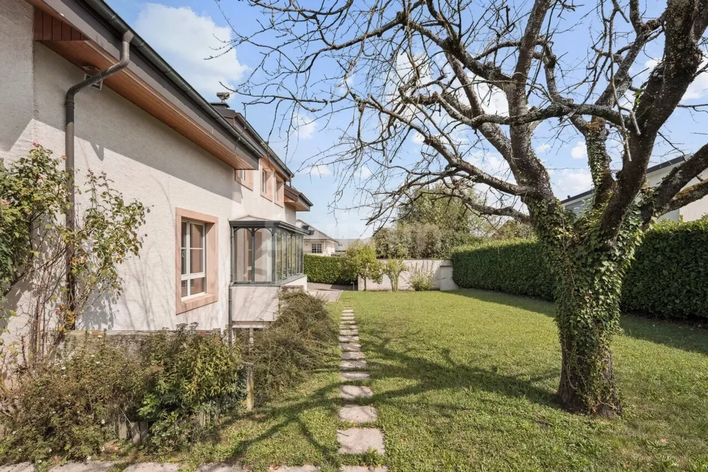 Eccezionale villa indipendente con 7 camere da letto - Foto 9 di 10