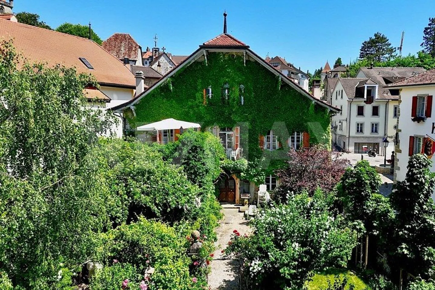 Historic Villa in Estavayer-le-Lac - Photo 1 of 13