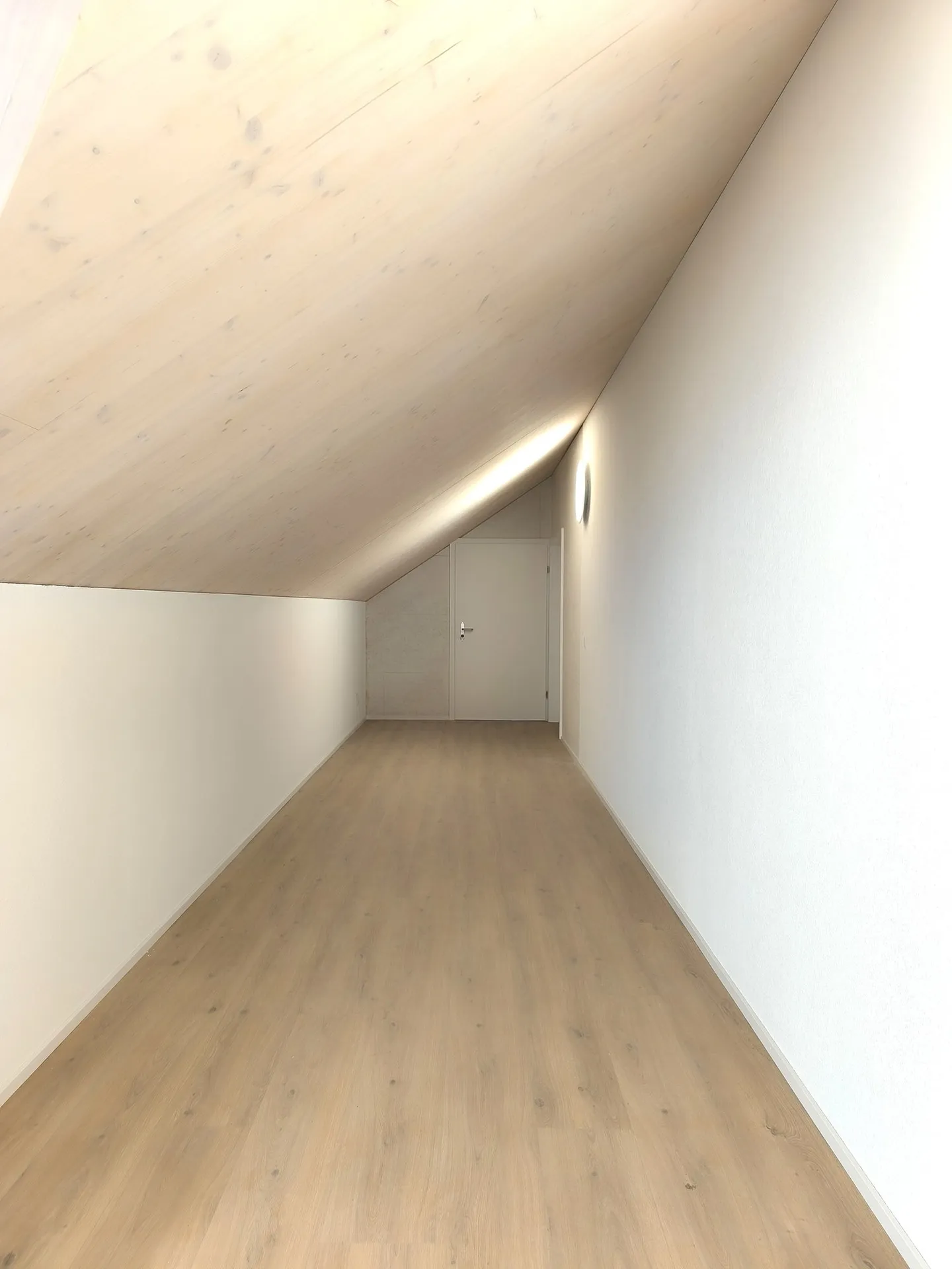 Ihr neuer Gewerbestandort: 420 - 1'000m2 Büroflächen im Edelrohbau mit Terrasse 240m2 und Aussicht - Foto 14 von 20