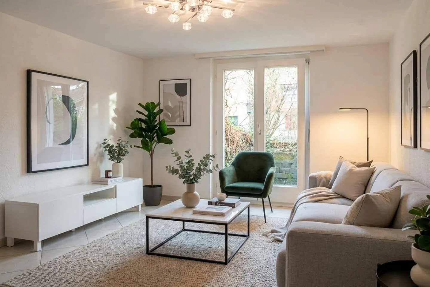 Viel Platz für alle: 8.5-Zimmer, zzgl. Einliegerwohnung und grosses... - Foto 9 von 13