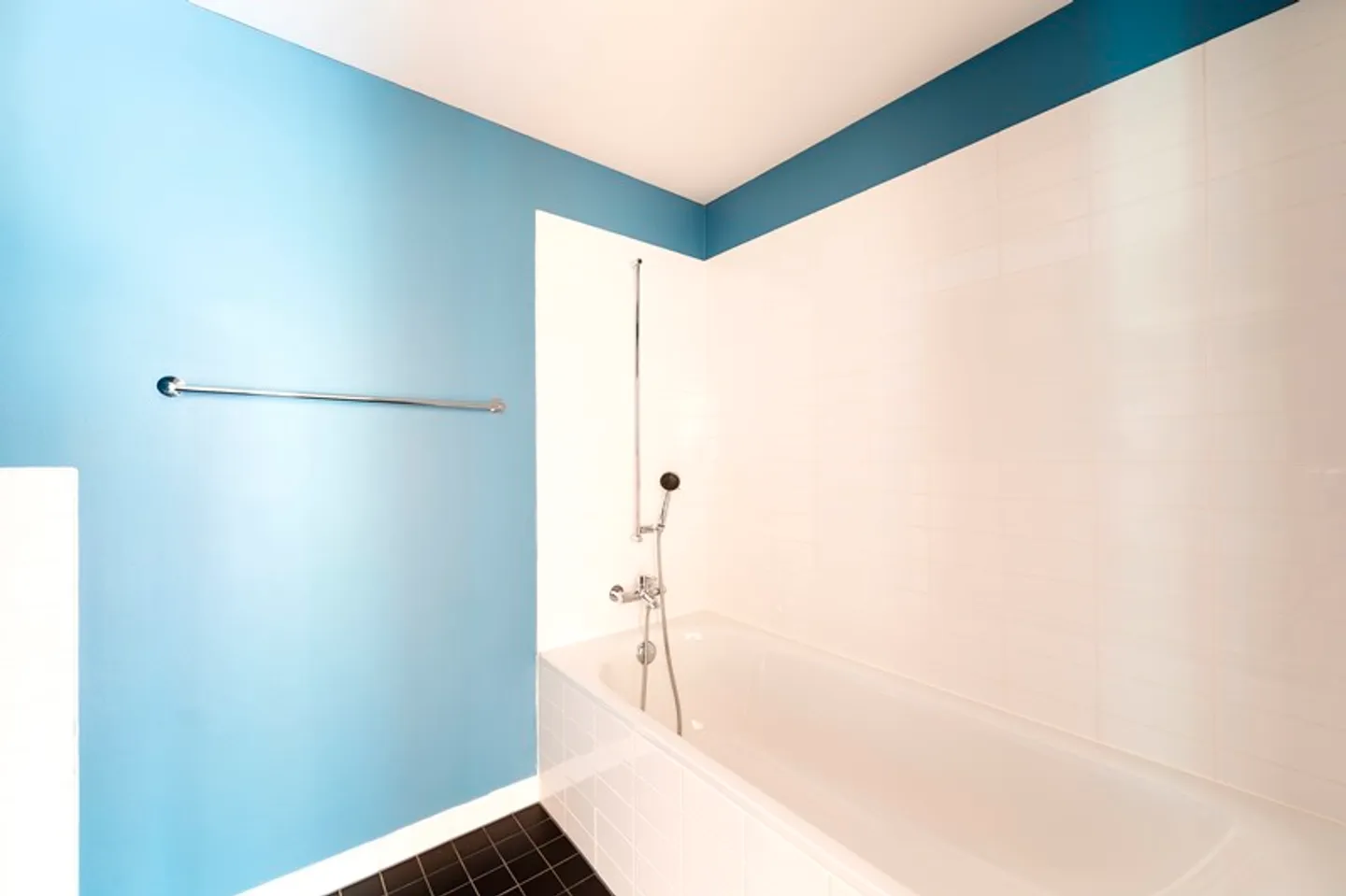 Appartamento moderno in zona verde - Foto 4 di 6