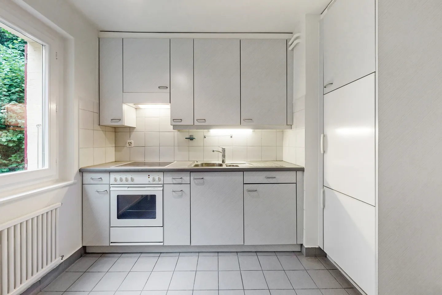 Appartement Lumineux dans Quartier Calme - Photo 2 sur 9