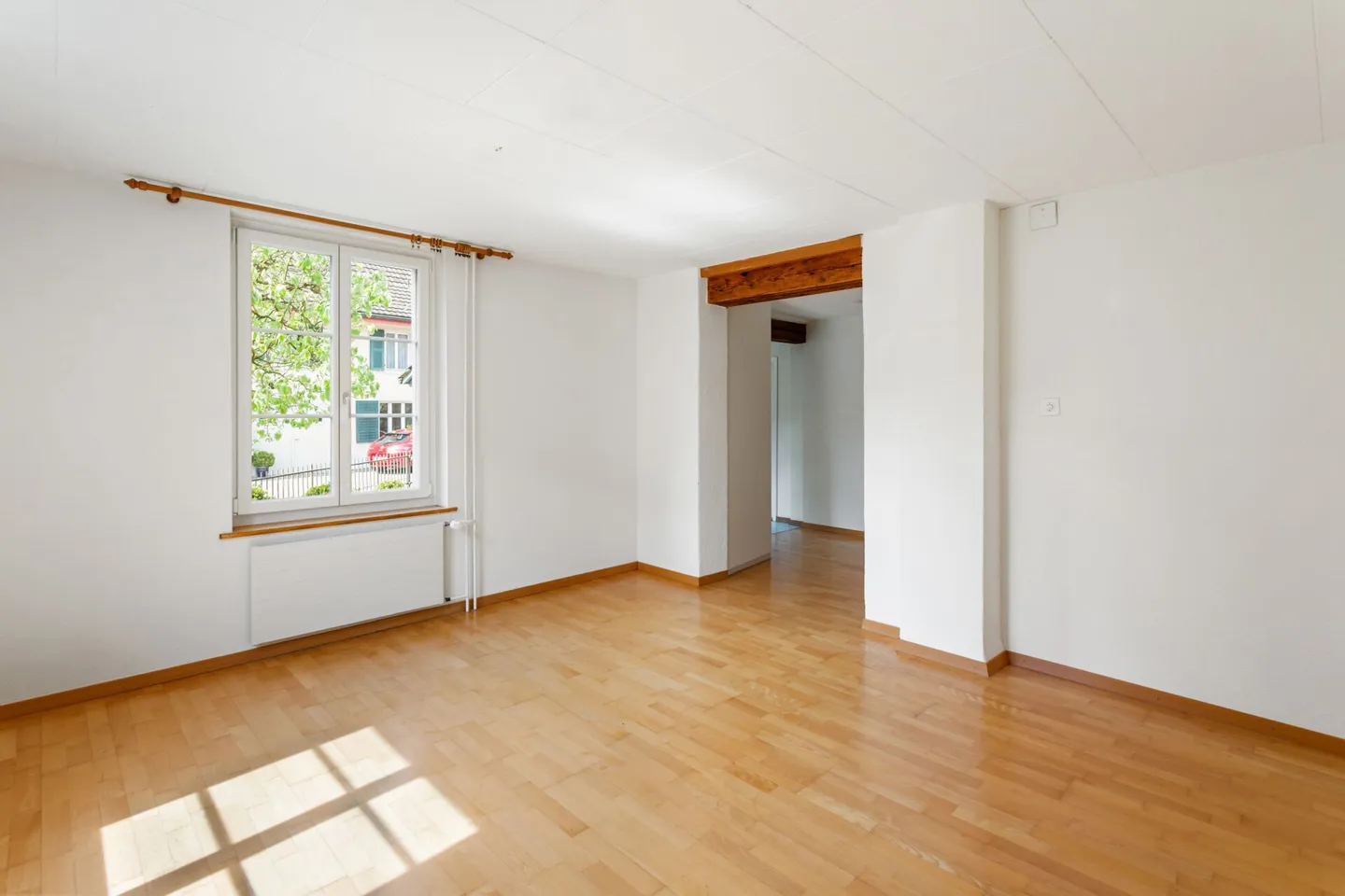 Schlafende Schönheit muss wachgeküsst werden! - Foto 7 von 12