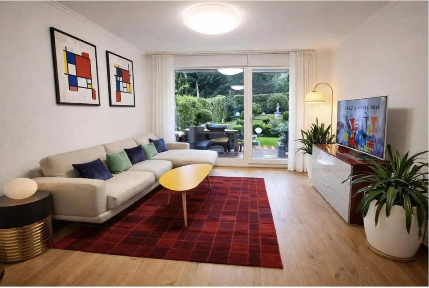 Appartement de luxe avec jardin privé - Photo 2 sur 12