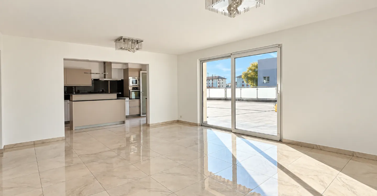 Spacious Duplex Apartment with Terrace - Photo 1 of 10