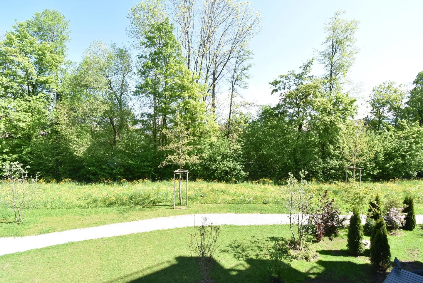 Charmante Wohnung mit Alpenblick - Foto 2 von 13